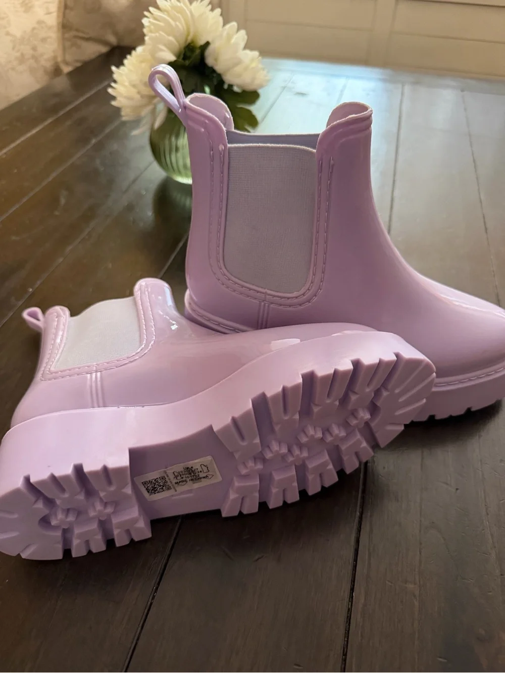 Lilac Rain Boots Chelsea-Style Booties